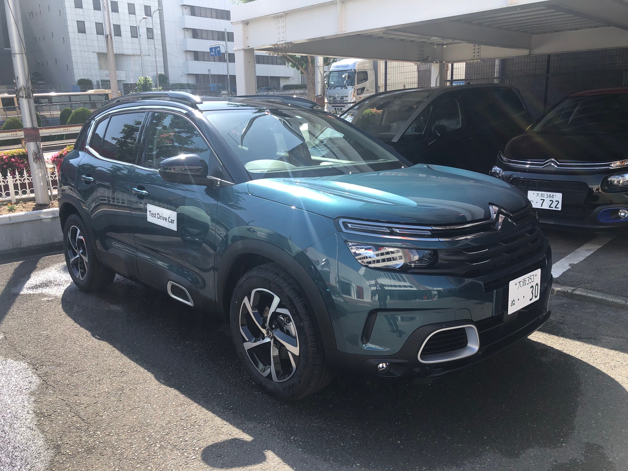 C5 AIRCROSS 試乗車準備完了