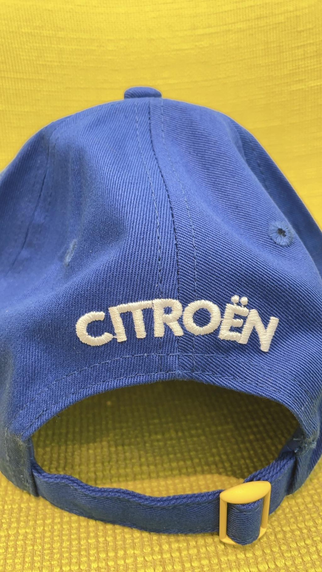 ブティック。　新しいCAP。