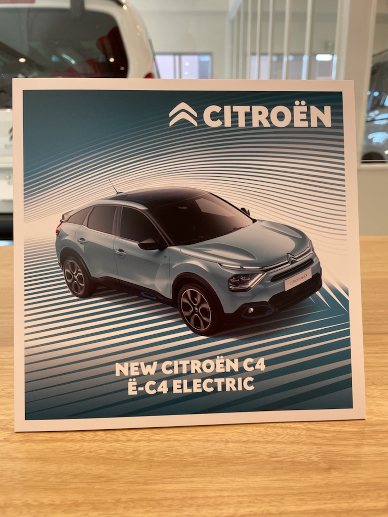 ＮＥＷ　C4　カタログ。